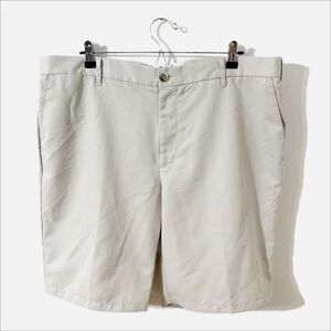 Dockers Flat Front Tan Shorts Front Back Pockets Button Closure Zip Fly Size 40